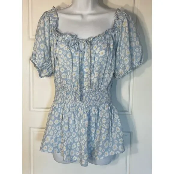 No Boundries Blue Daisy On/Off Shoulder SmockedWaist Short Sleeve Top Plus 2XL - Picture 1 of 7